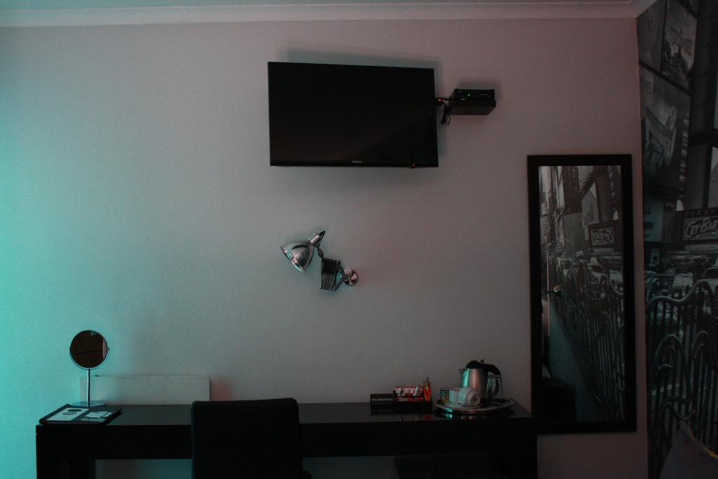 Yalla Yalla Boutique Hotel 윗뱅크 외부 사진