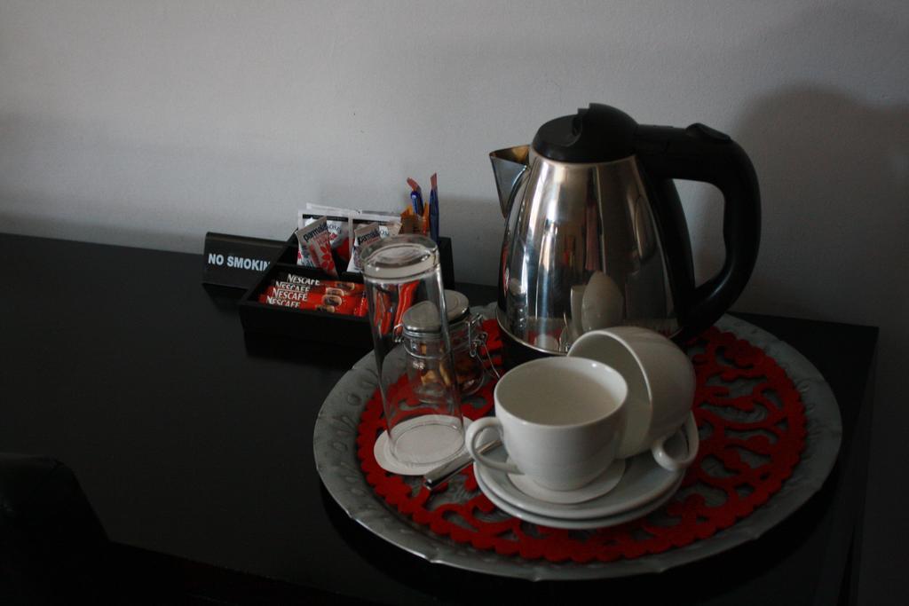 Yalla Yalla Boutique Hotel 윗뱅크 외부 사진