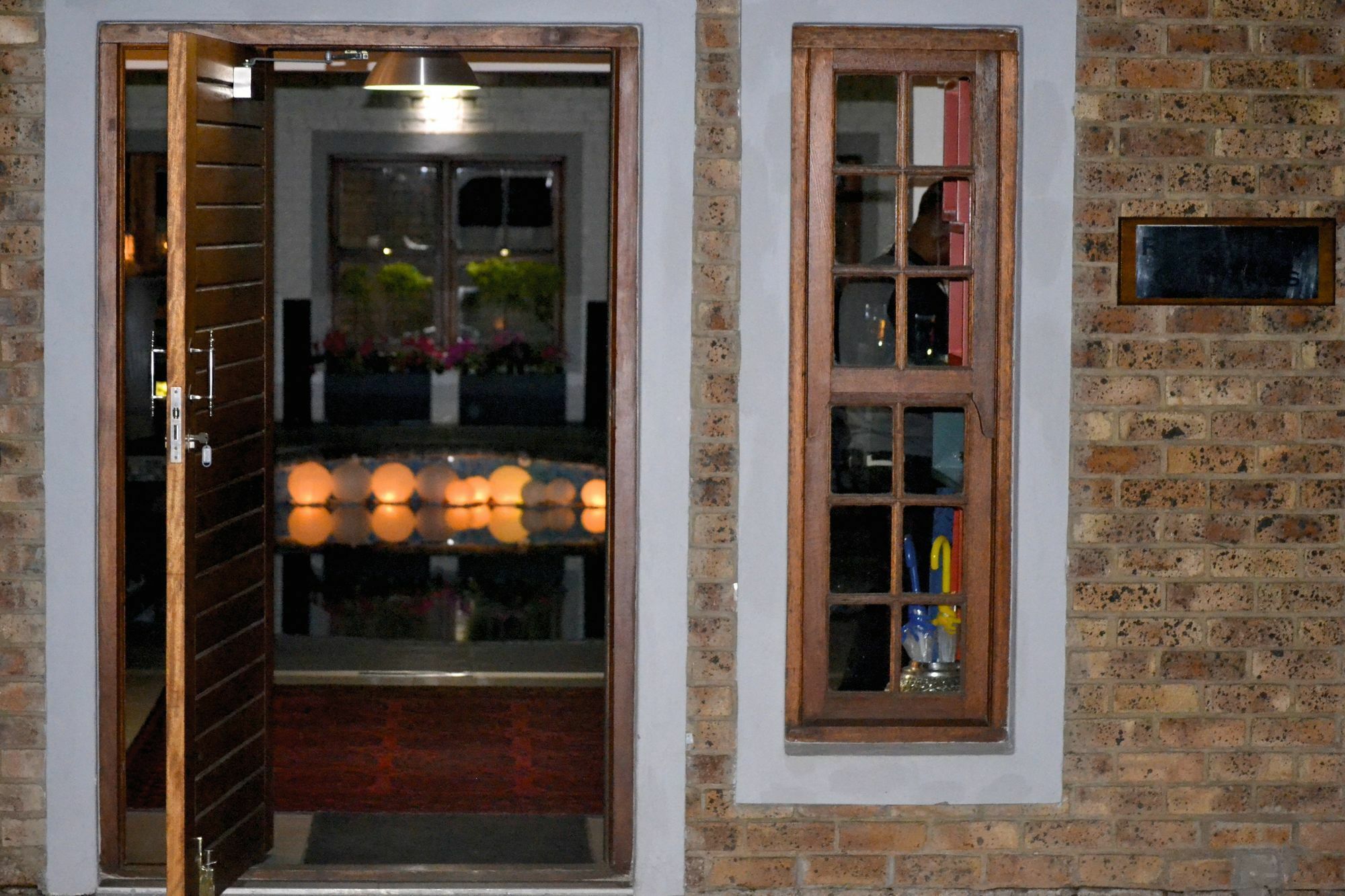 Yalla Yalla Boutique Hotel 윗뱅크 외부 사진