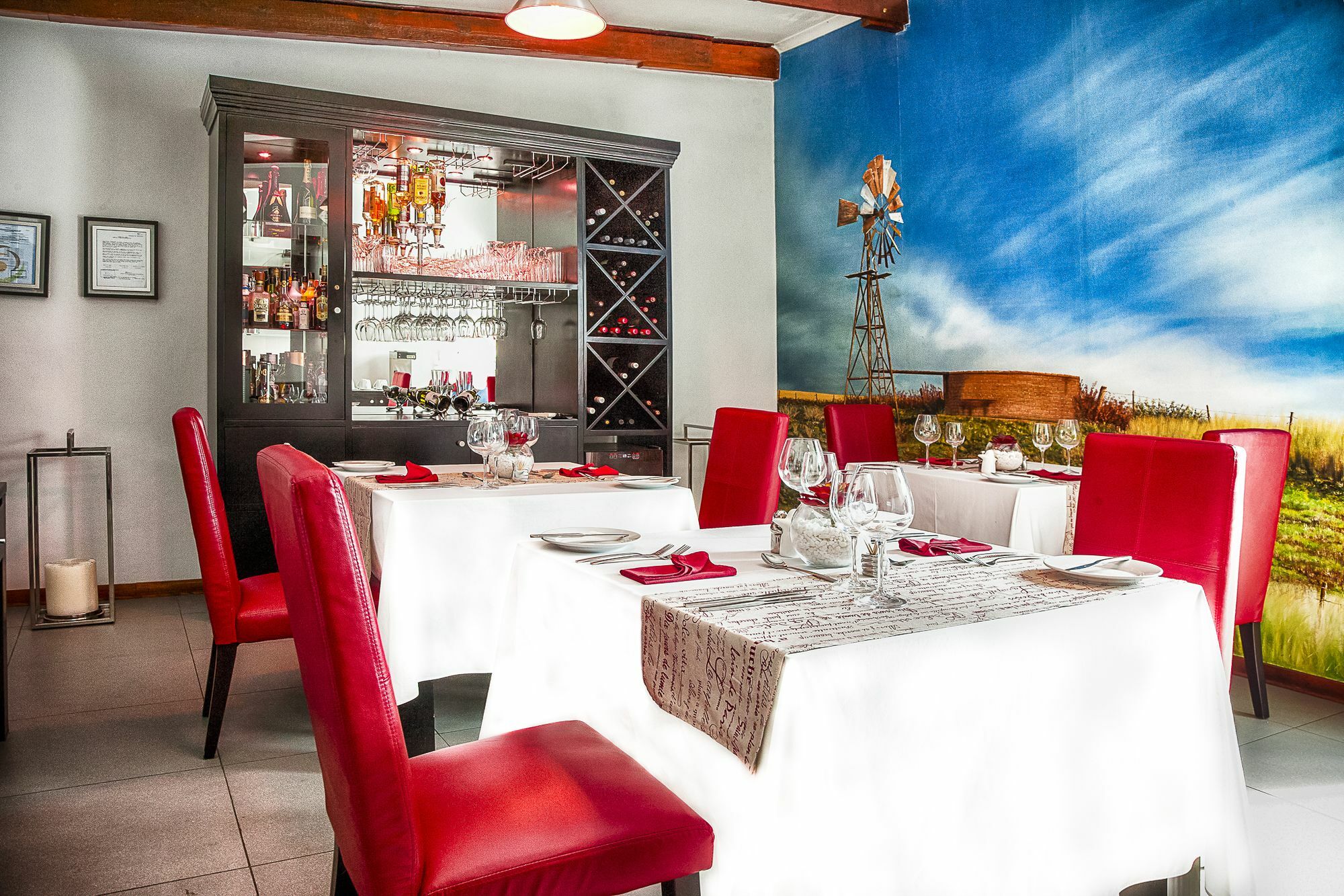 Yalla Yalla Boutique Hotel 윗뱅크 외부 사진